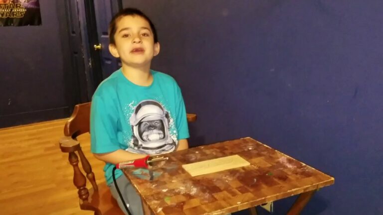 Need Wood burning kit for a 10 year old ? Here are top 5 picks of this year